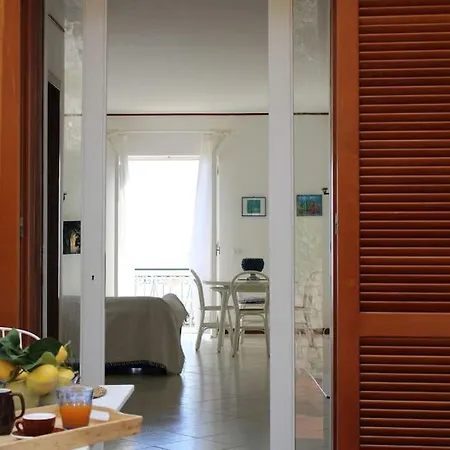 Сasa de vacaciones Casa Baia Di Nerano